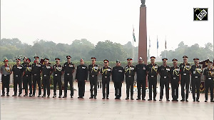Army Chief lays wreath at National War Memorial on Shaurya Diwas