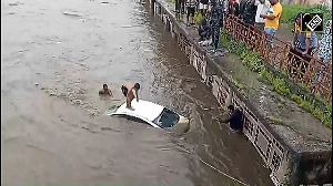 Rain havoc in Nashik, car submerged, Godavari River turns ferocious