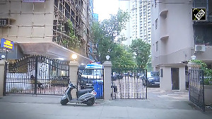 Shefali Jariwala Death: Forensics team arrives at her residence