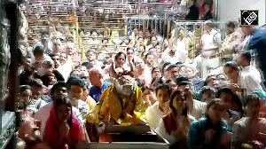 Nushrratt Bharuccha offers prayers at Mahakaleshwar Temple in Ujjain