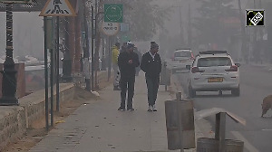 J-K: Cold wave grips Srinagar as temperature falls to Zero