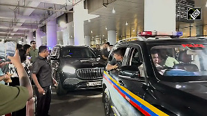 Salman Khan spotted at Mumbai airport, turns heads with unmatchable swag