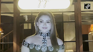 Urvashi Rautela looks stunning in black dress