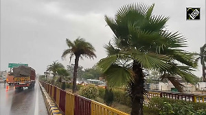 Heavy rain lashes parts of Ayodhya, IMD issues red alert