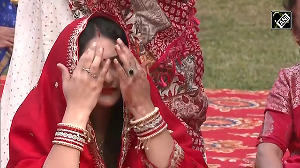 India Celebrates Karwa Chauth with Grandeur: Glimpses of Festive Spirit Across the Nation