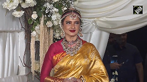 Rekha Dazzles In Timeless Kanjeevaram At Manish Malhotra's Diwali Bash