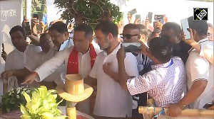 Rahul Gandhi pays tribute to late singer Zubeen Garg at his samadhi 