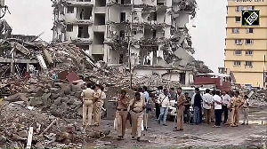 17 illegal buildings demolished in Thane after court order