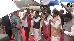 Vice President Dhankhar's sweet gesture wins hearts at Goa Airport