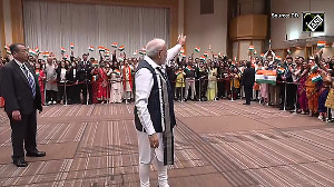 Video: Japan Echoes with Modi Chants!