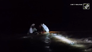 5 rescued from deadly flood trap at Devpahara Waterfall as flood reaches Chhattisgarh