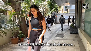 Saiee Manjrekar looks HOT in gym outfit