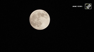 Supermoon Over Taipei: Largest Full Moon Lights Up Mid-Autumn Festival