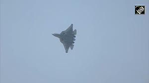 Watch: Russian Sukhoi Su-57 fighter jet in action in Bengaluru