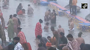 Mahakumbh-Sanan: The first royal bath of Mahakumbh begins