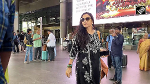 Spotted: Vidya Balan at the airport 