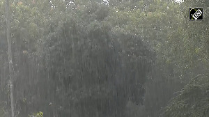 Parts of Mumbai witnesses heavy rain