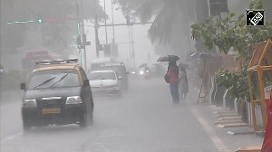Mumbai weather: Rain in several localities amid high waves warning along coasts