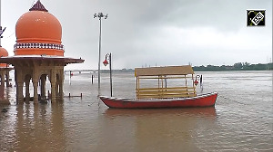 Prayagraj: Water levels of Ganga, Yamuna rise sharply