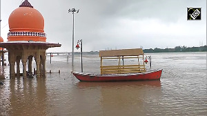 Prayagraj: Water levels of Ganga, Yamuna rise sharply