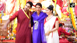 Priyanka Chopra visits Rani Mukerji-Kajol family's Durga Puja pandal in Mumbai