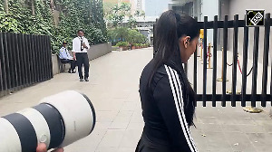 Shruti Haasan spotted at her dance class in Andheri 