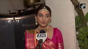 'Happy Chhath Puja': Actress Akshara Singh extends greetings