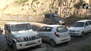 Major gunfight breaks out between security forces & terrorists in J-K's Basantgarh