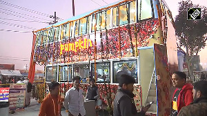 Maha Kumbh gets UP's first double-decker bus restaurant