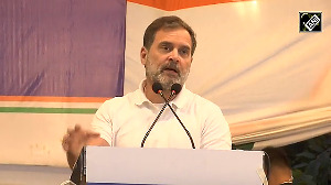 'Came in small car but lived in Sheesh Mahal': Rahul attacks Kejriwal 