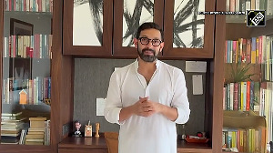 Vikrant Massey recalls emotional meet with PM Modi at Sabarmati report screening 