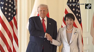 Newly sworn Japan PM Sanae Takaichi welcomes Trump at Akasaka Palace