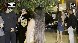 Dhanashree Verma went out for late night dinner in Mumbai