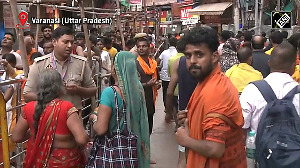 Thousands Visit Kashi Vishwanath on Last Sawan Monday