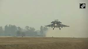 From Rafale to Sukhoi, IAF fighter jets execute daring low fly-pasts over Ganga Expressway