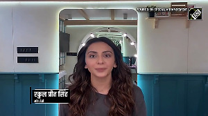  Rakul Preet Singh wishes PM Modi on his birthday