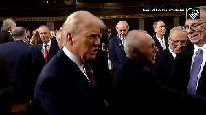 Donald Trump reaches the US Parliament, huge applause in welcome