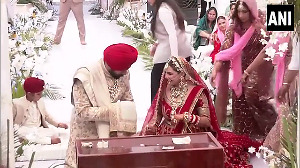Cricketer Abhishek Sharma's sister Komal ties the knot
