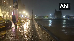 Heavy overnight rainfall leaves Mumbai roads waterlogged