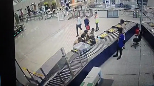 Man Collapses at Delhi Airport - CISF Officer's CPR Saves His Life