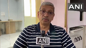 Former Pilot Ehsan Khalid on Air India Plane Crash