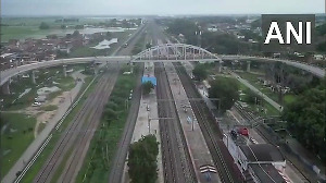 SEE: Rudrastra- India's longest freight train with 354 wagons, 7 engines