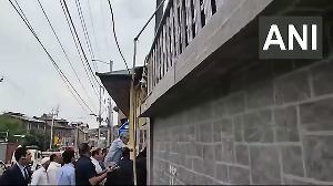Omar Abdullah climbs Kashmir Memorial Gate amid Martyrs' Day row